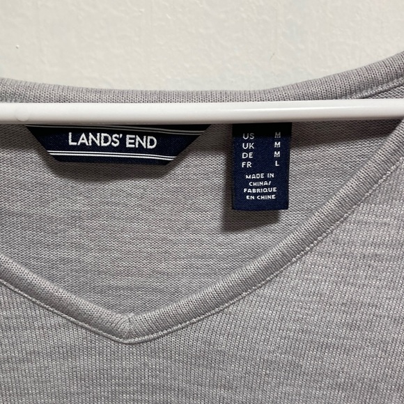 Land’s End Top - Picture 5 of 11